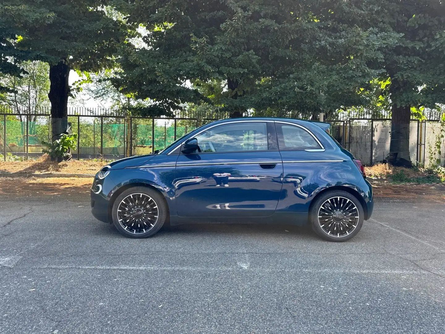 Fiat 500e Elettrica La Prima 118cv Blu/Azzurro - 2