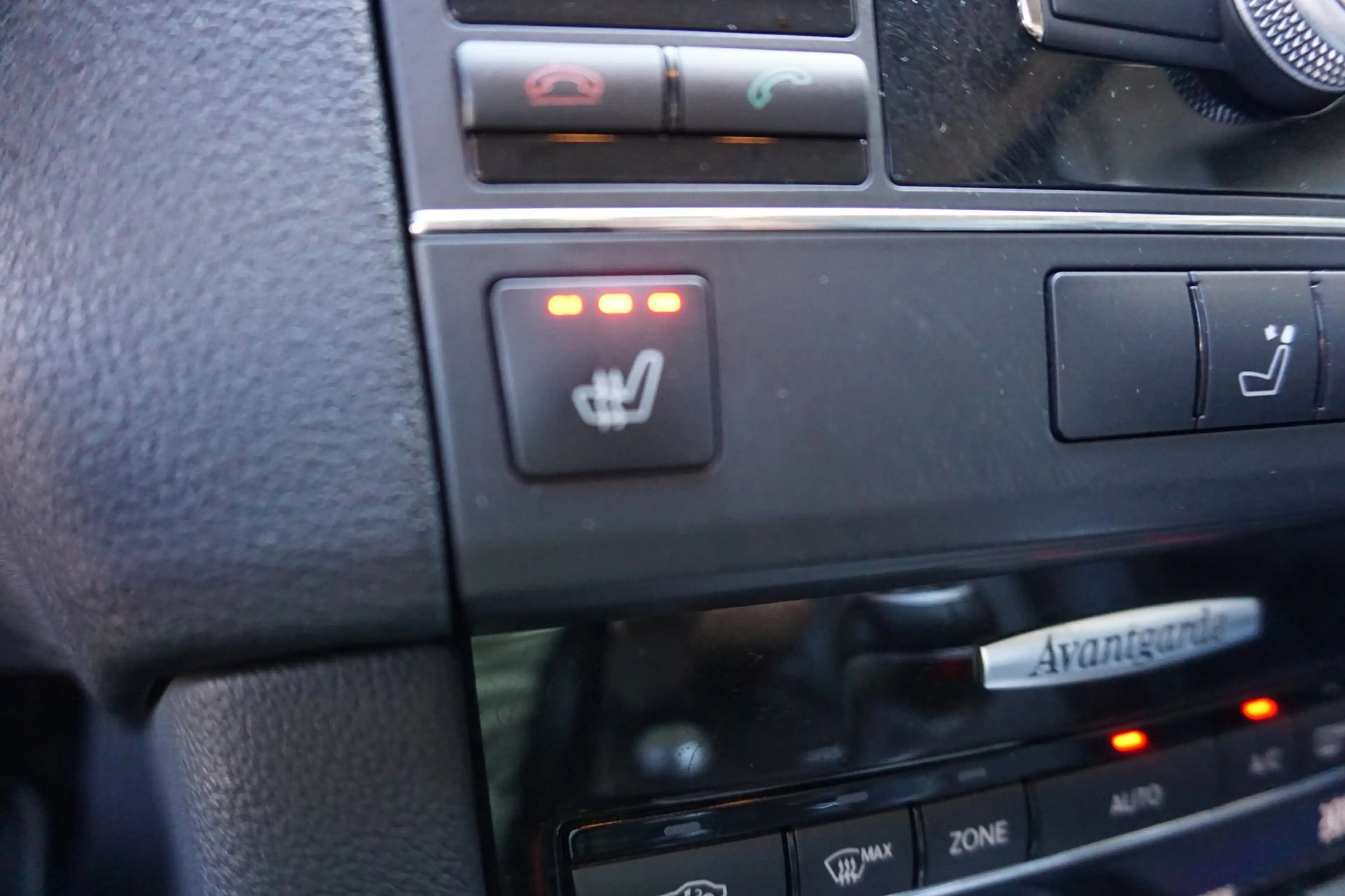 Mercedes-Benz E 250 CGI Business Class Avantgarde — photo 23
