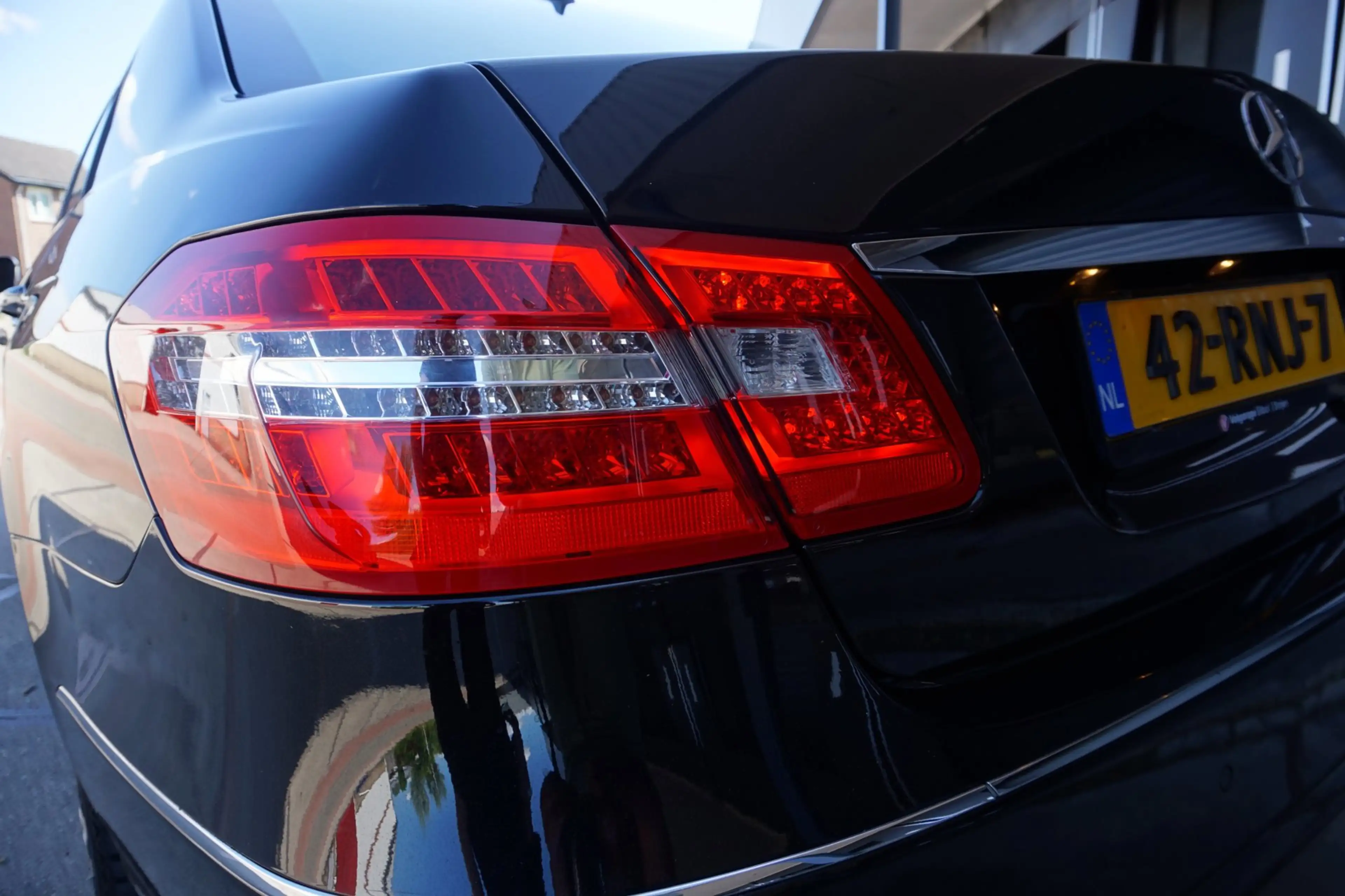 Mercedes-Benz E 250 CGI Business Class Avantgarde — photo 30