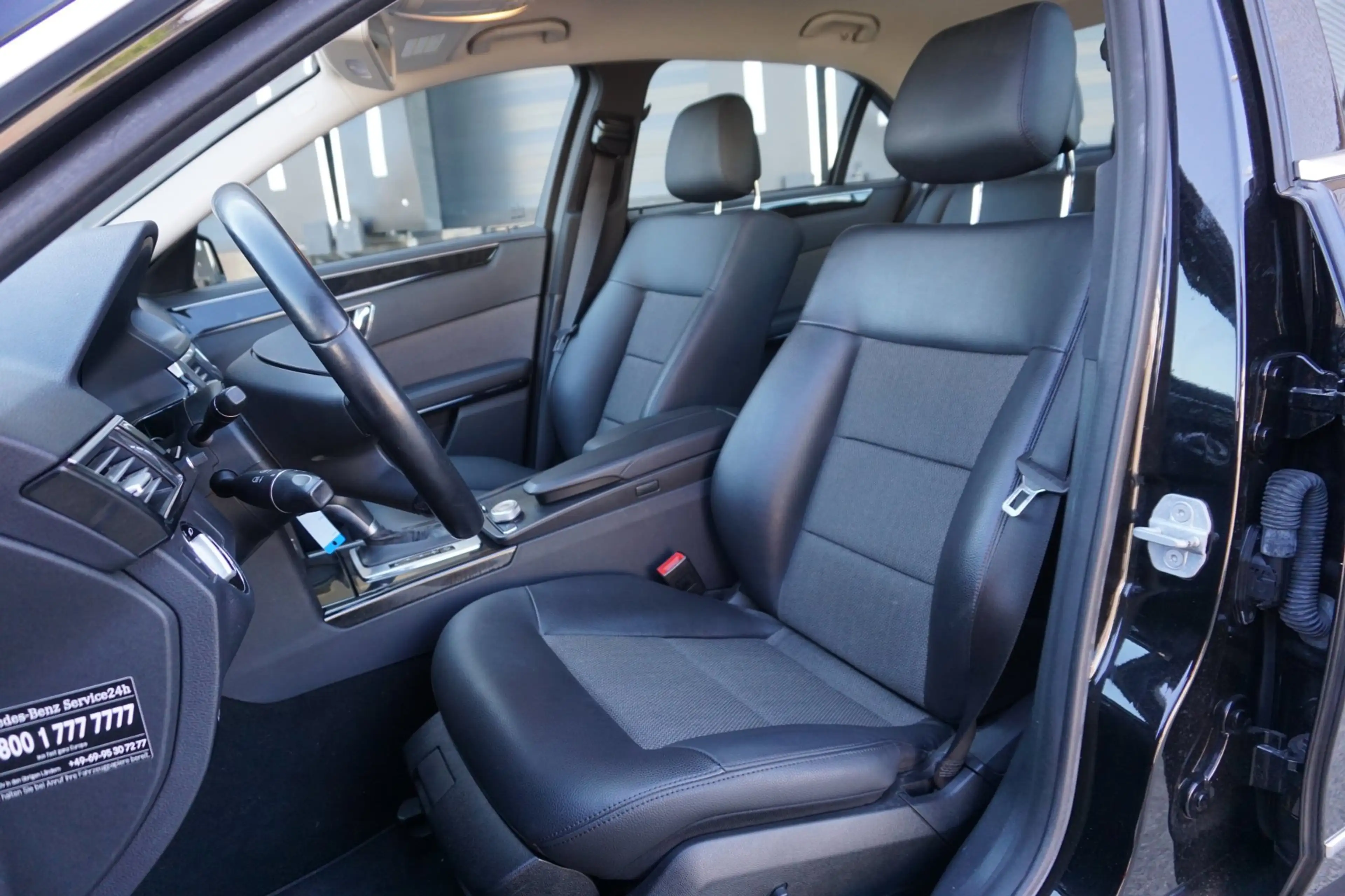 Mercedes-Benz E 250 CGI Business Class Avantgarde — photo 6