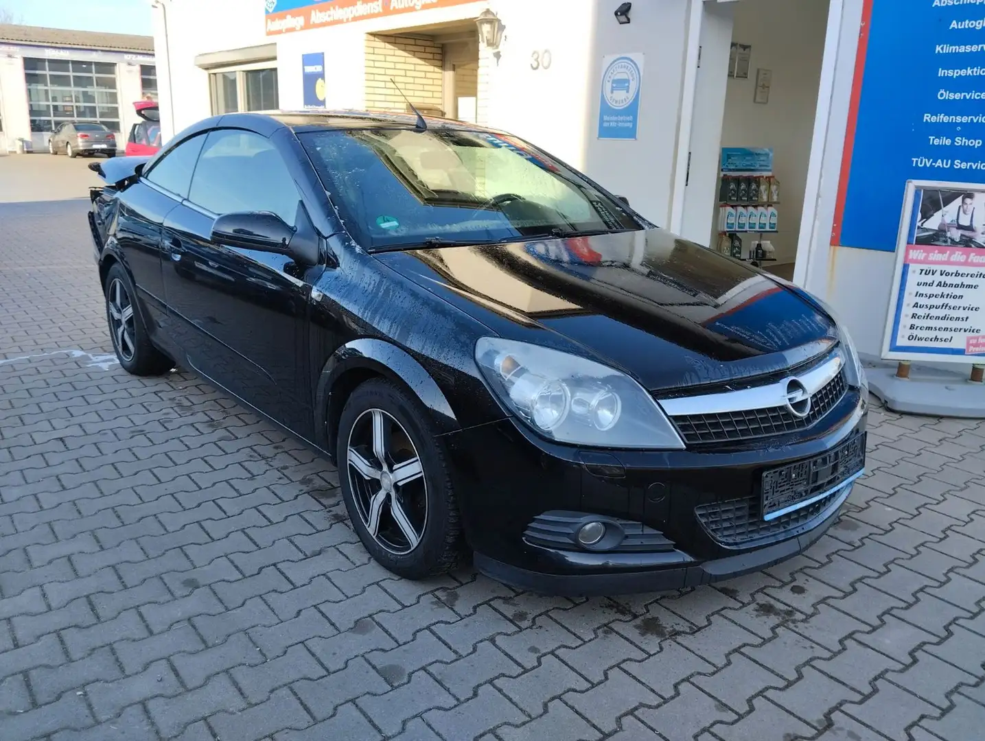 Opel Astra H Twin Top Edition TÜV-AU 07-2026 Schwarz - 1