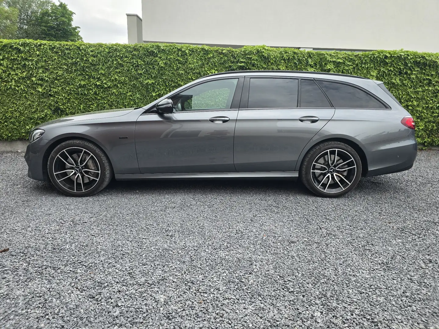 Mercedes-Benz E 300 de T 9G-TRONIC AMG Line*Trekhaak*BTWaftrekbaar Gris - 2