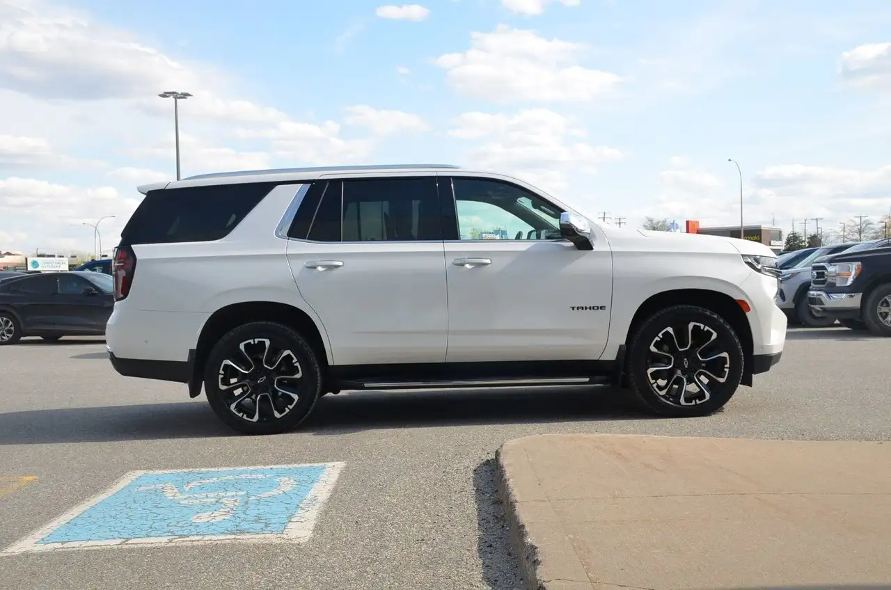 Chevrolet Tahoe снимка Chevrolet Tahoe