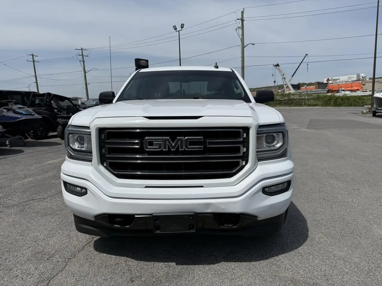 GMC Sierra 1500 снимка GMC Sierra 1500