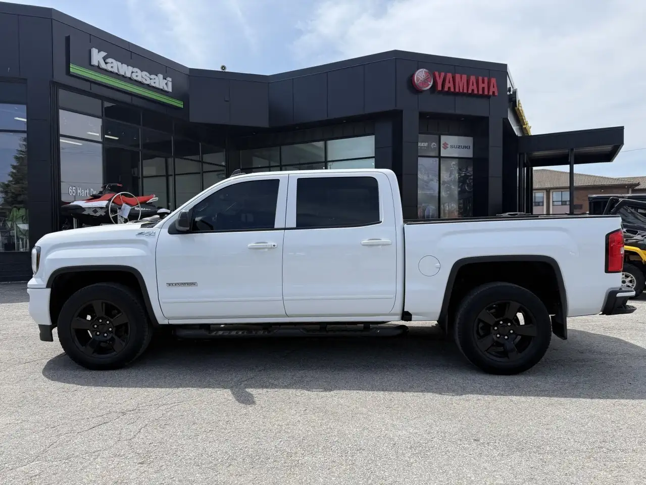 GMC Sierra 1500 снимка GMC Sierra 1500