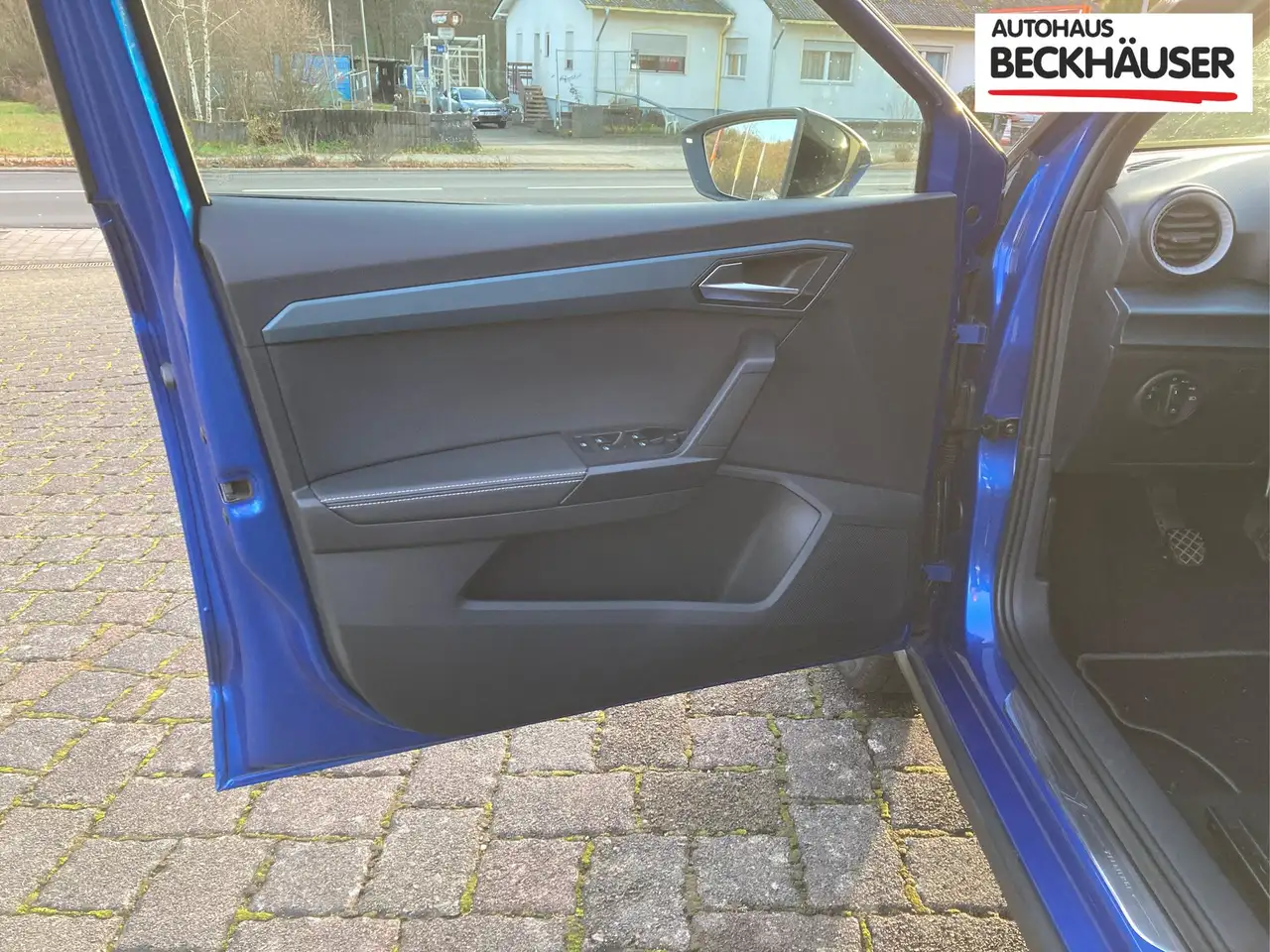SEAT Arona Xperience 1,0TSI - LED-Scheinwerfer, Navi, SHZ,... 16