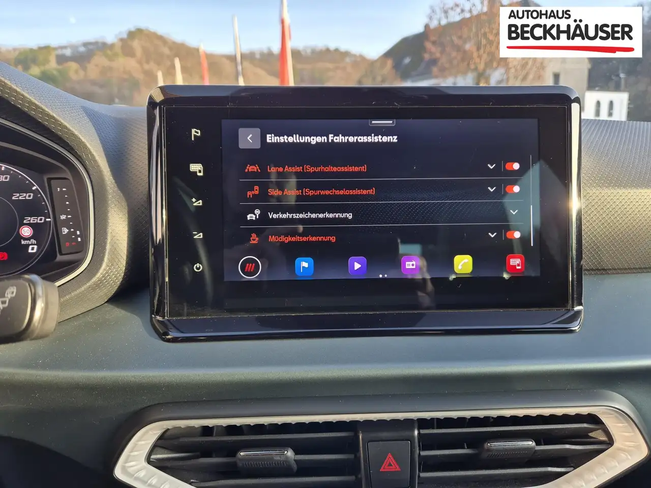 SEAT Arona Xperience 1,0TSI - LED-Scheinwerfer, Navi, SHZ,... 35