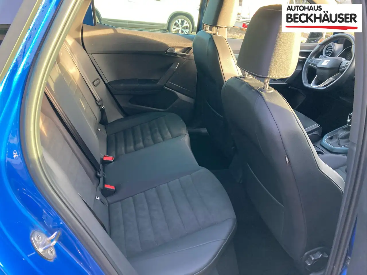 SEAT Arona Xperience 1,0TSI - LED-Scheinwerfer, Navi, SHZ,... 12