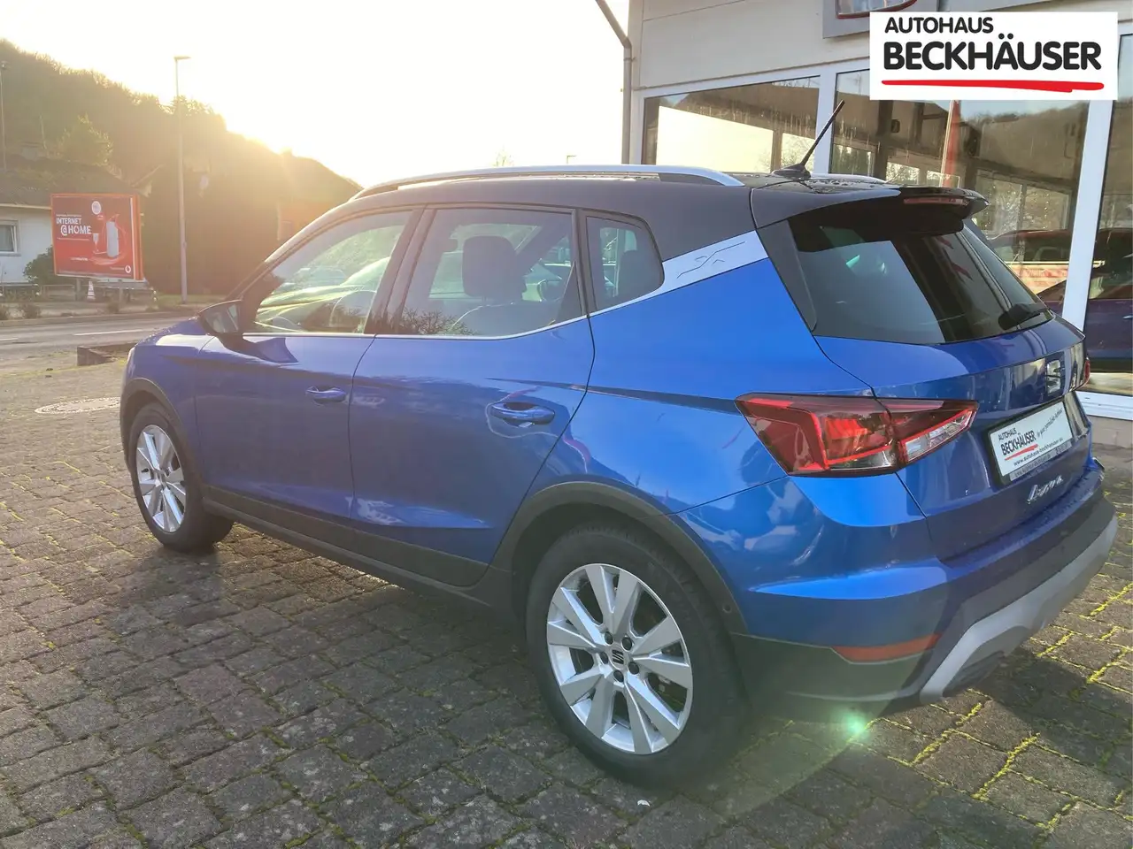 SEAT Arona Xperience 1,0TSI - LED-Scheinwerfer, Navi, SHZ,... 3
