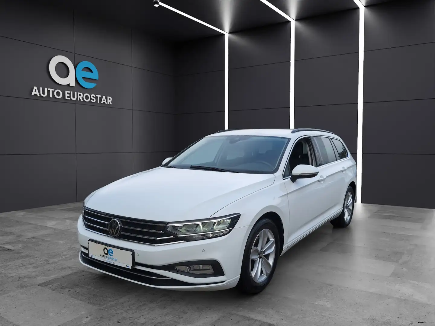 Volkswagen Passat Variant Business *eAHK*Navi*Digital*LED* Blanc - 1