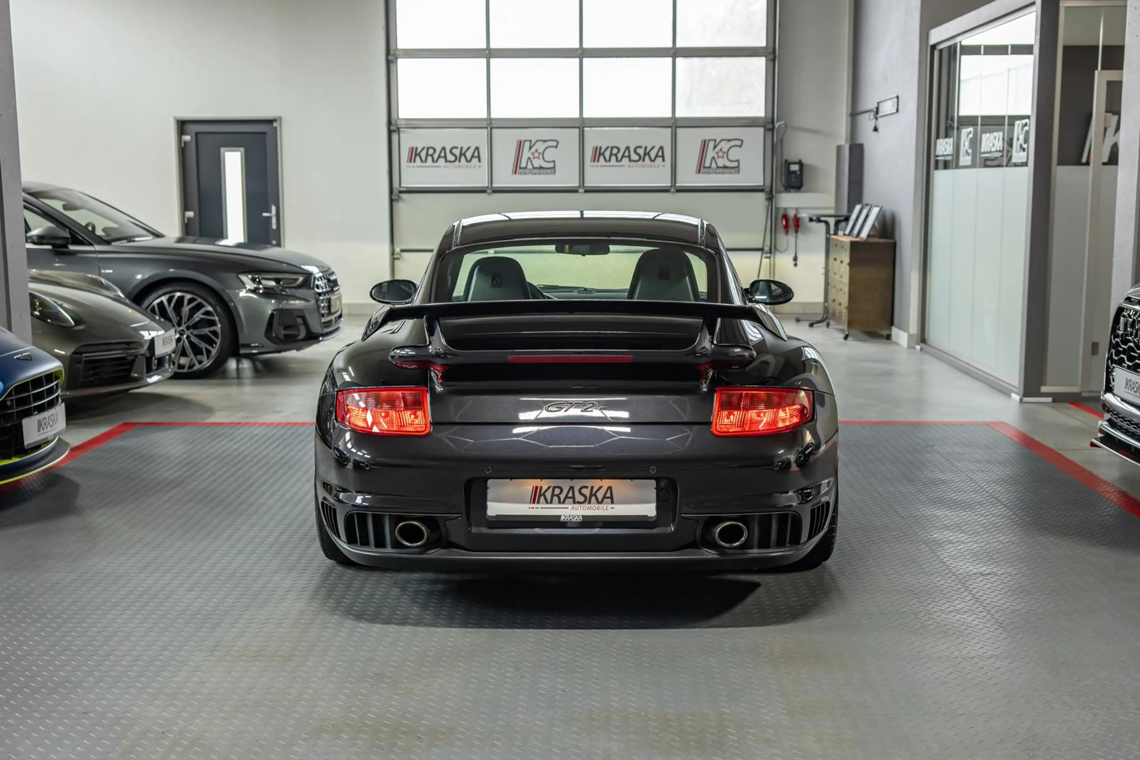 Porsche 911 3.6 Turbo GT2 PDC BOSE KERAMIK VOLL-LEDER — photo 10