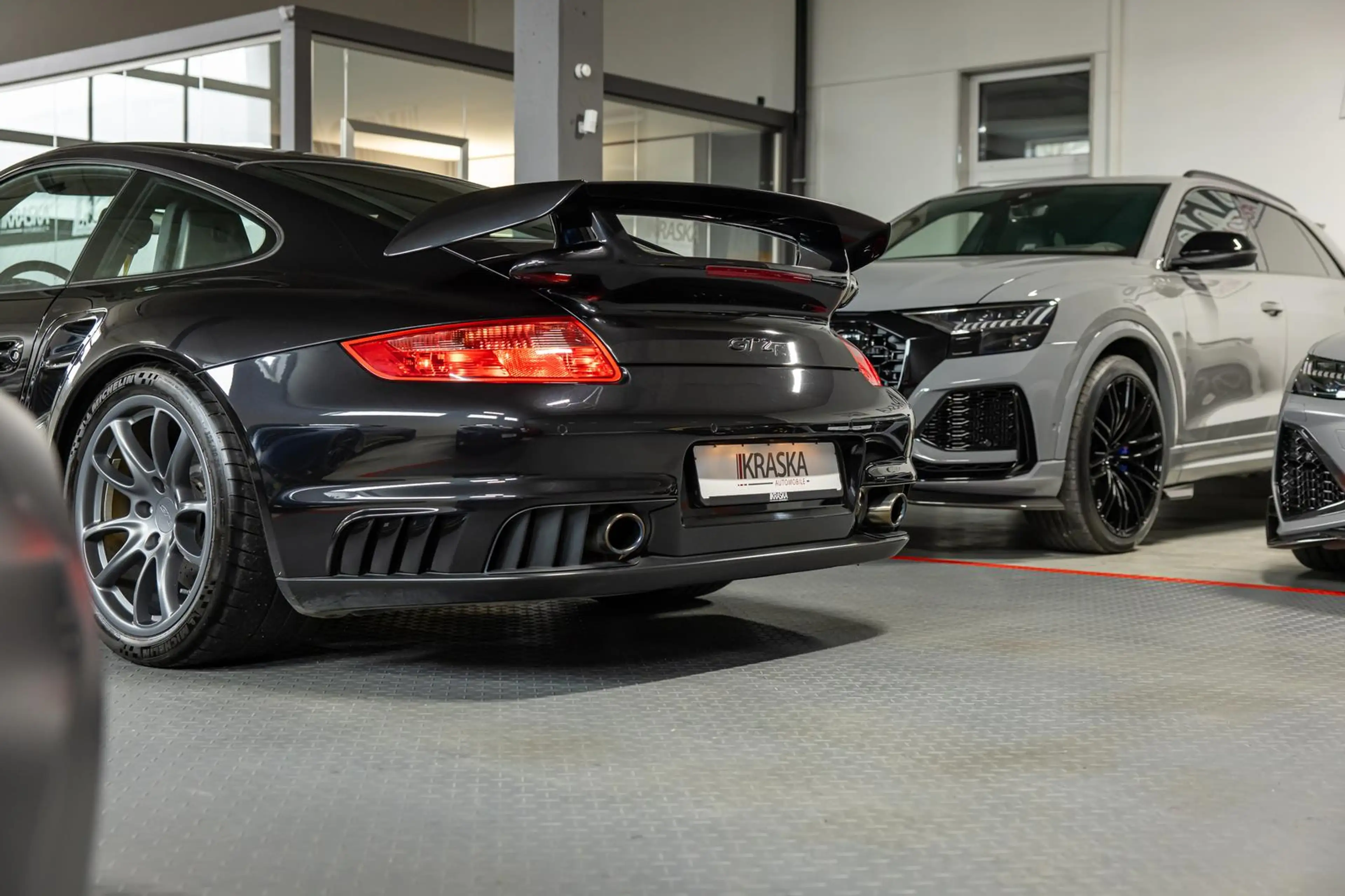 Porsche 911 3.6 Turbo GT2 PDC BOSE KERAMIK VOLL-LEDER — photo 12