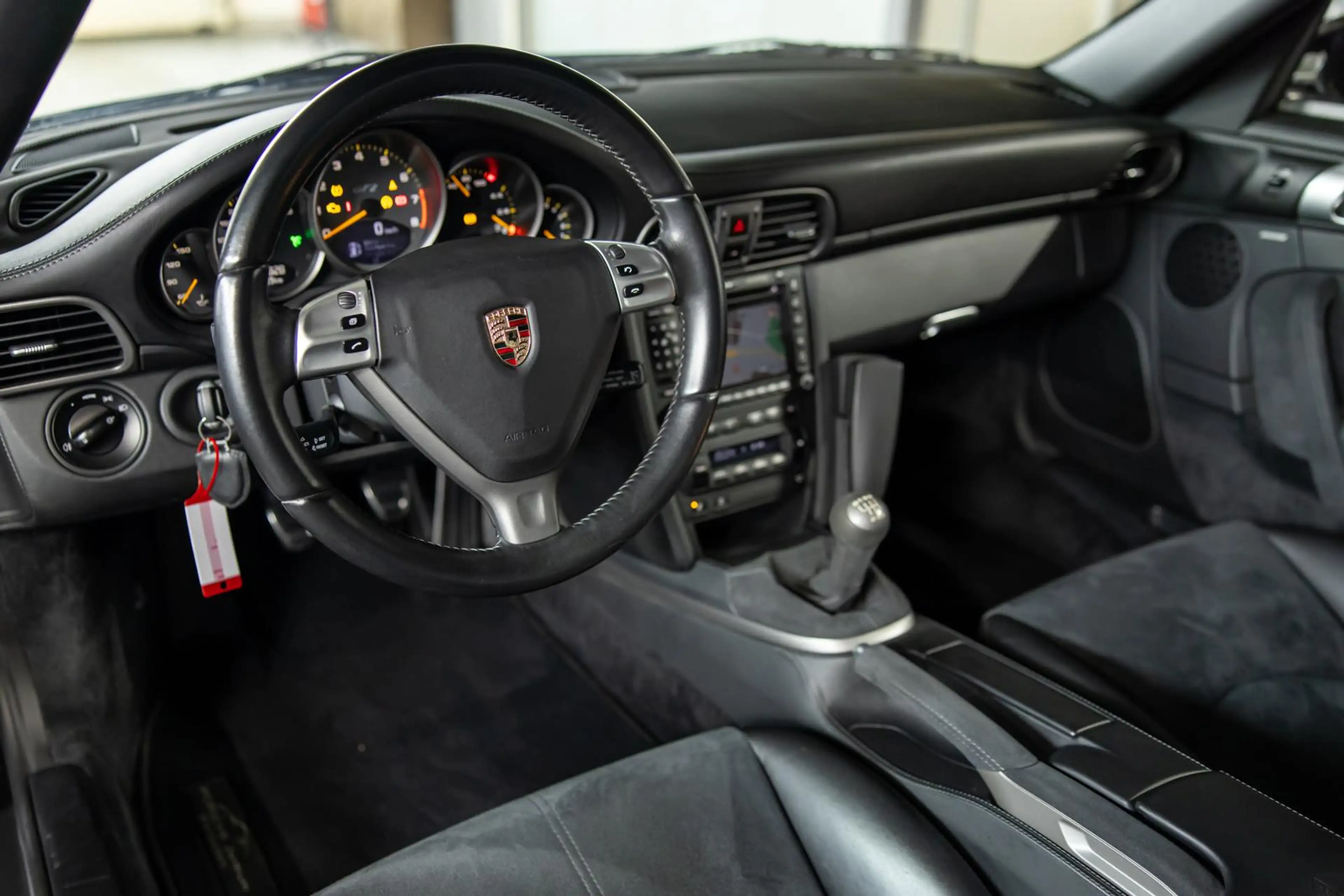 Porsche 911 3.6 Turbo GT2 PDC BOSE KERAMIK VOLL-LEDER — photo 14