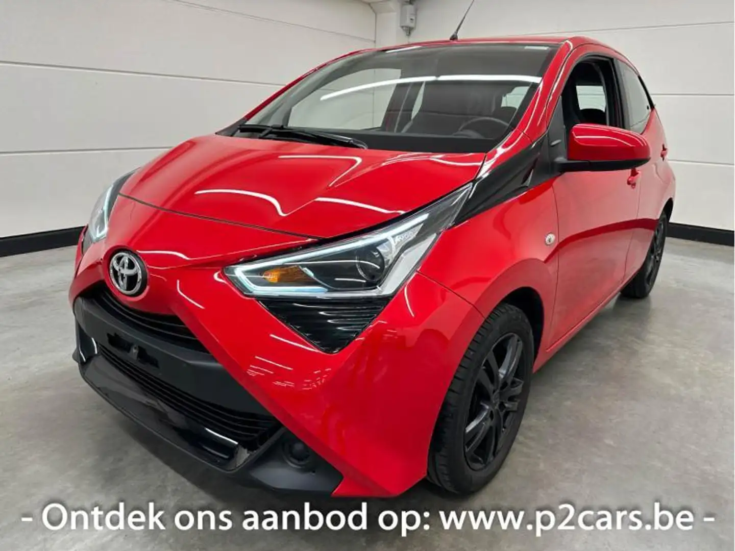 Toyota Aygo X-Play + Automaat Rouge - 2