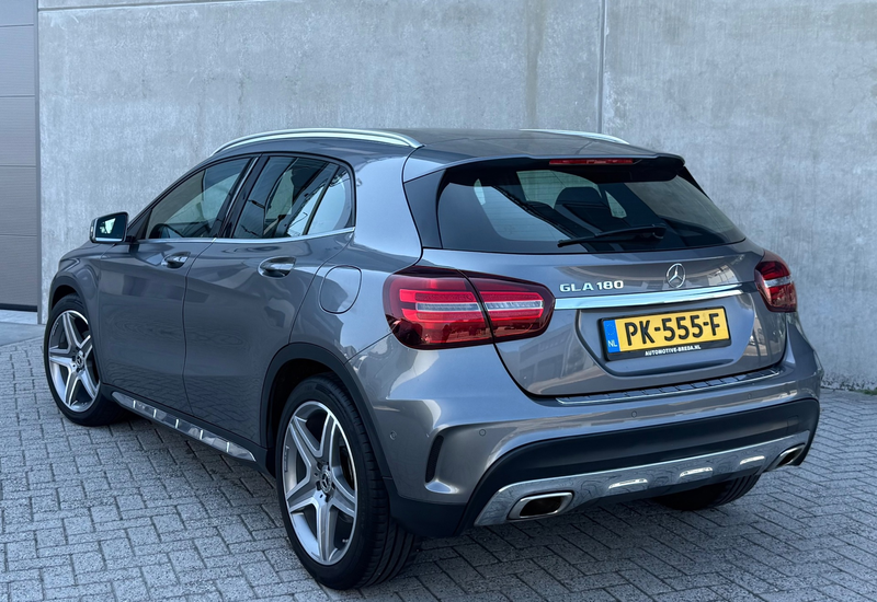 Mercedes-Benz GLA 180 BS 2017 Grijs AMG NAP|LED|APK — photo 6