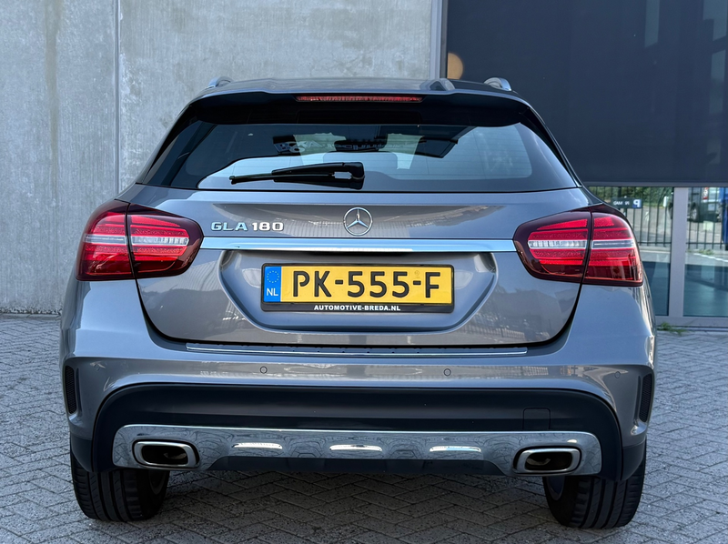 Mercedes-Benz GLA 180 BS 2017 Grijs AMG NAP|LED|APK — photo 19