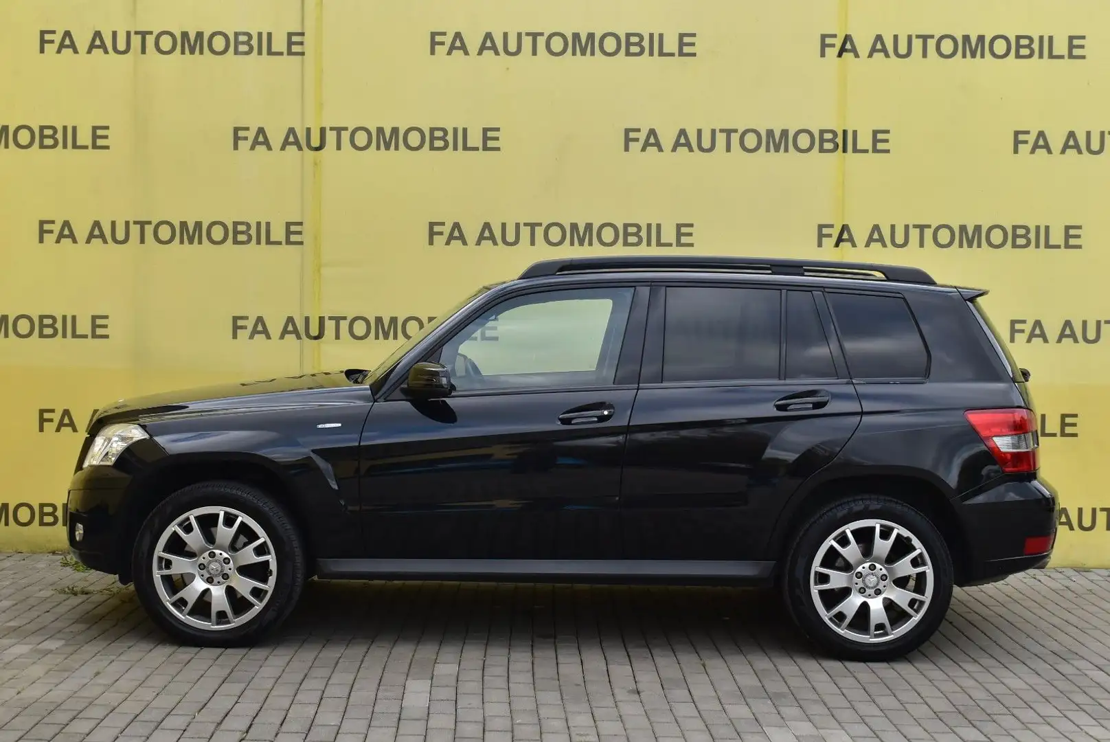 Mercedes-Benz GLK 220 CDI BlueEfficiency 4Matic/PDC/SHZ/AHK/ Schwarz - 2
