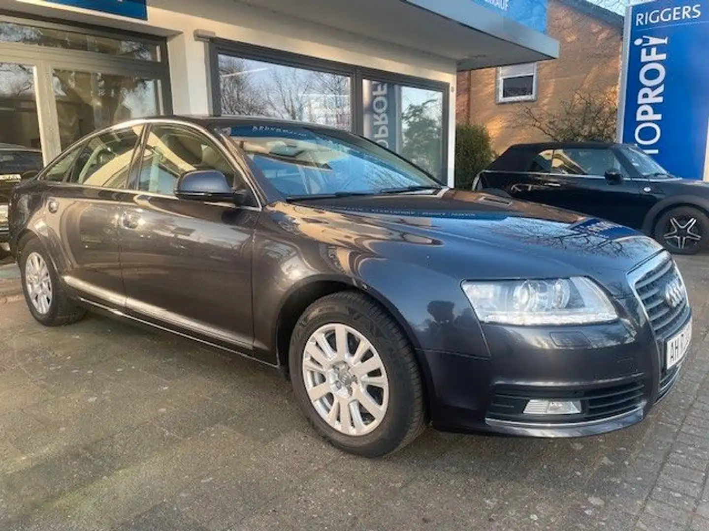 Audi A6 Lim. 2.7 TDI Leder , 2.Hd Automatik AHK Grau - 2