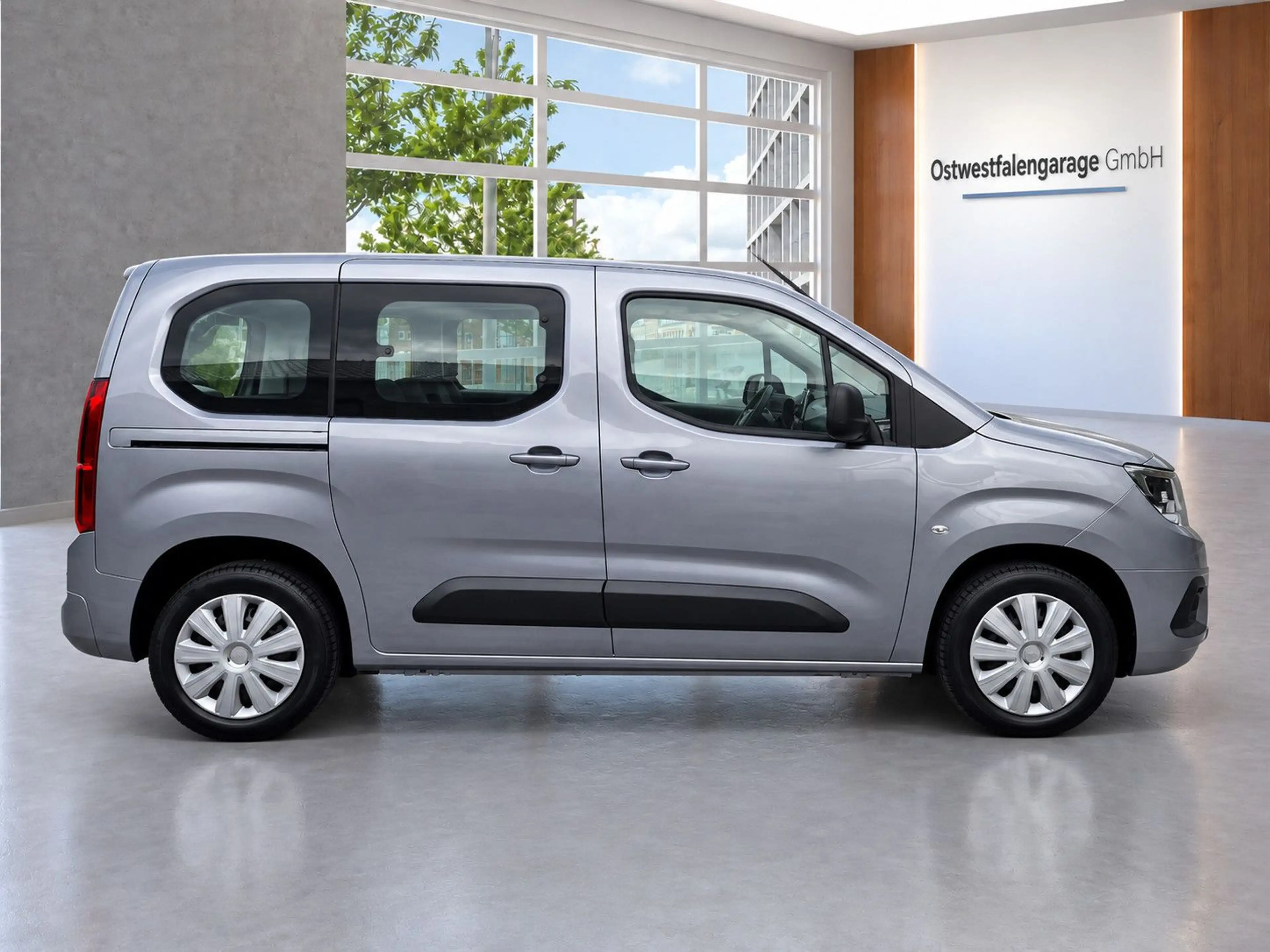 Opel Combo Life E Edition (1. Hand, 5-Sitzer) — photo 8