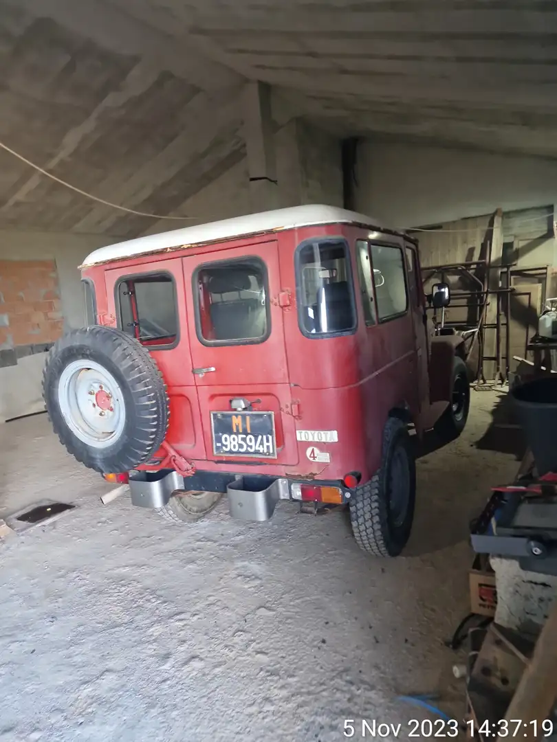 Toyota Land Cruiser BJ 40 Rosso - 2