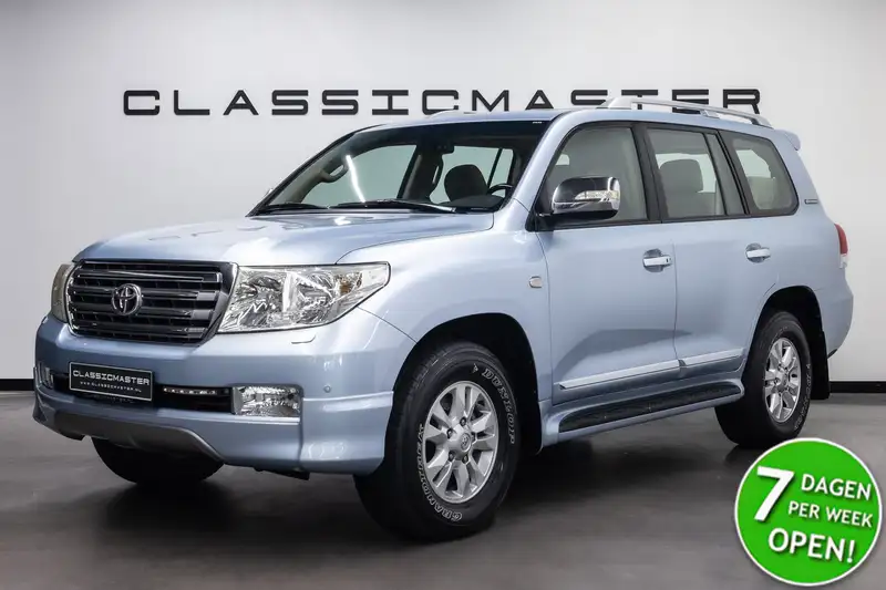 TOYOTA Land Cruiser