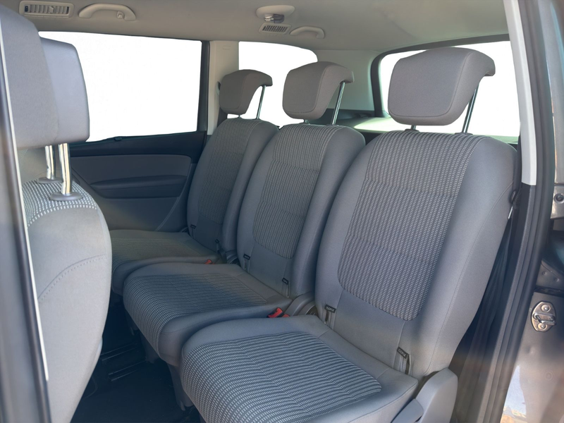 SEAT Alhambra Style/elektr. Schiebetüren/Navi/Xenon — photo 13