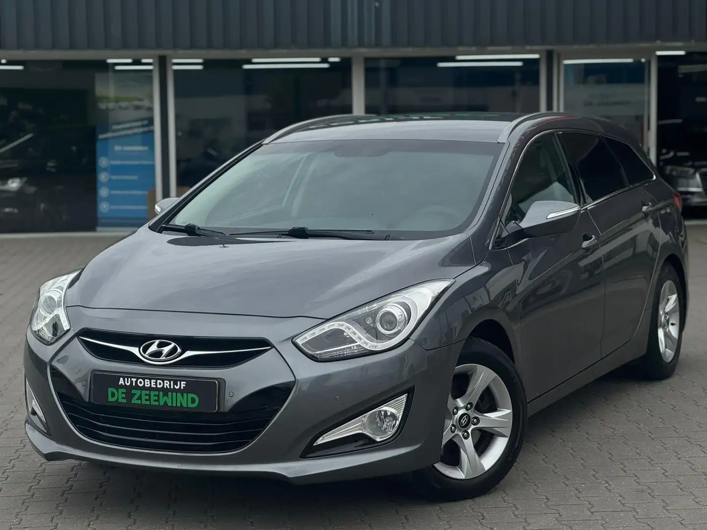 Hyundai i40 Wagon 1.6 GDI Blue Business Edition|camera|Rijklaa Grijs - 2