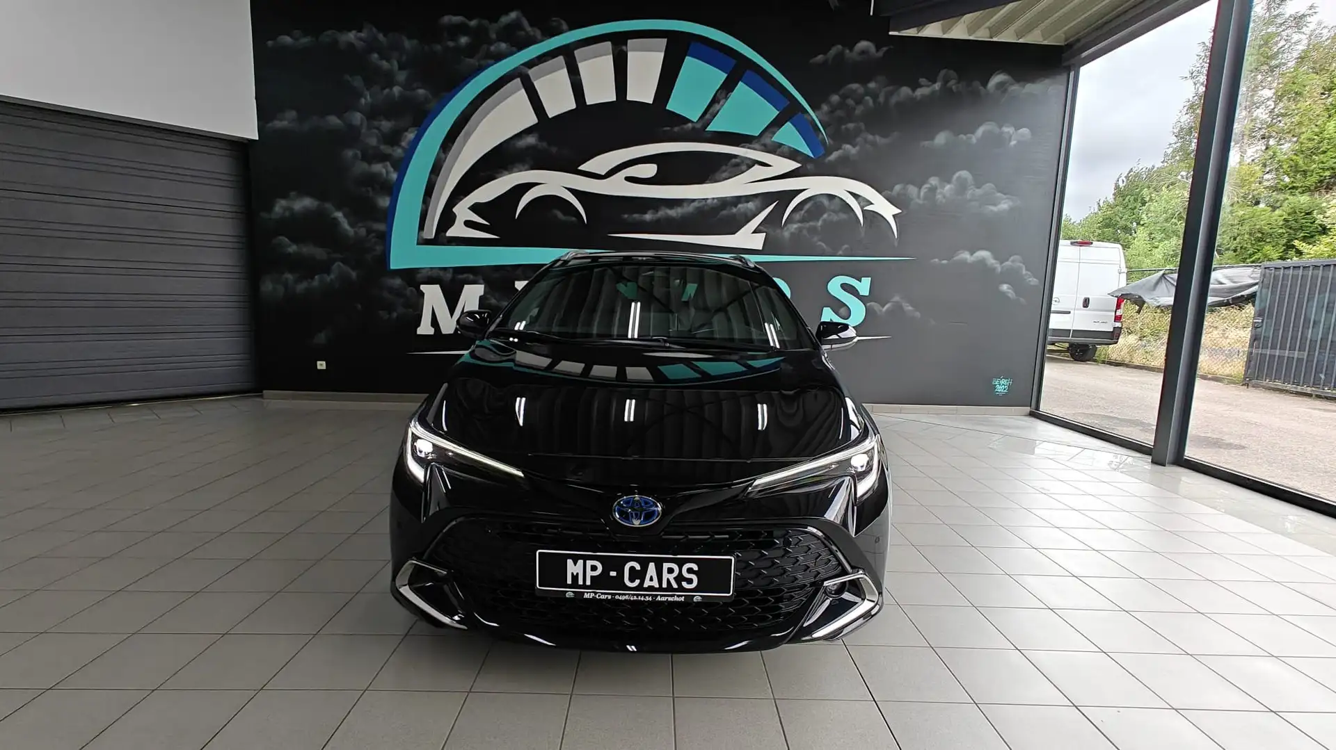 Toyota Corolla TS Hybrid 1.8 style + tech pack e-CVT Schwarz - 1