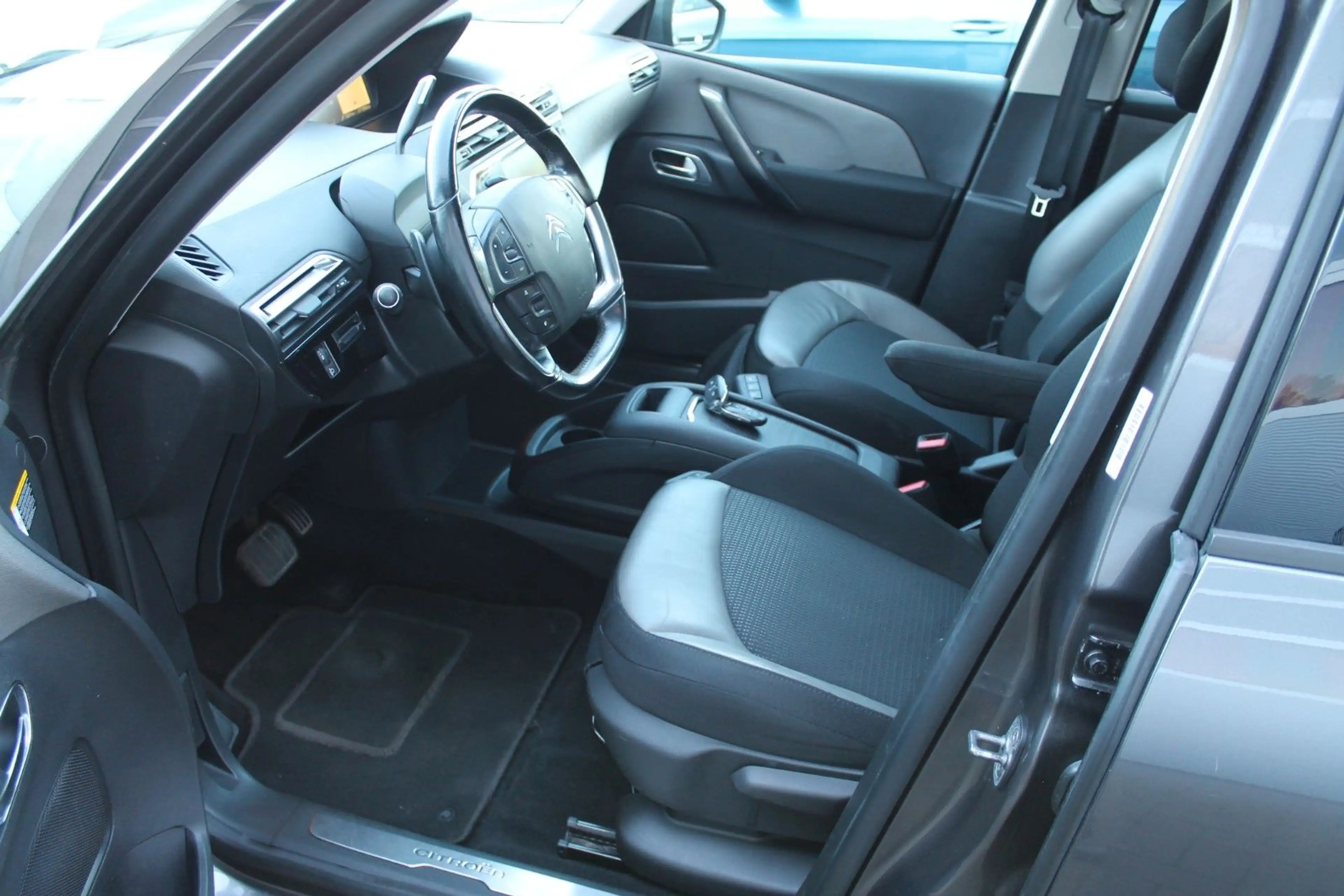 Citroen Grand C4 Picasso /Spacetourer Shine — photo 9