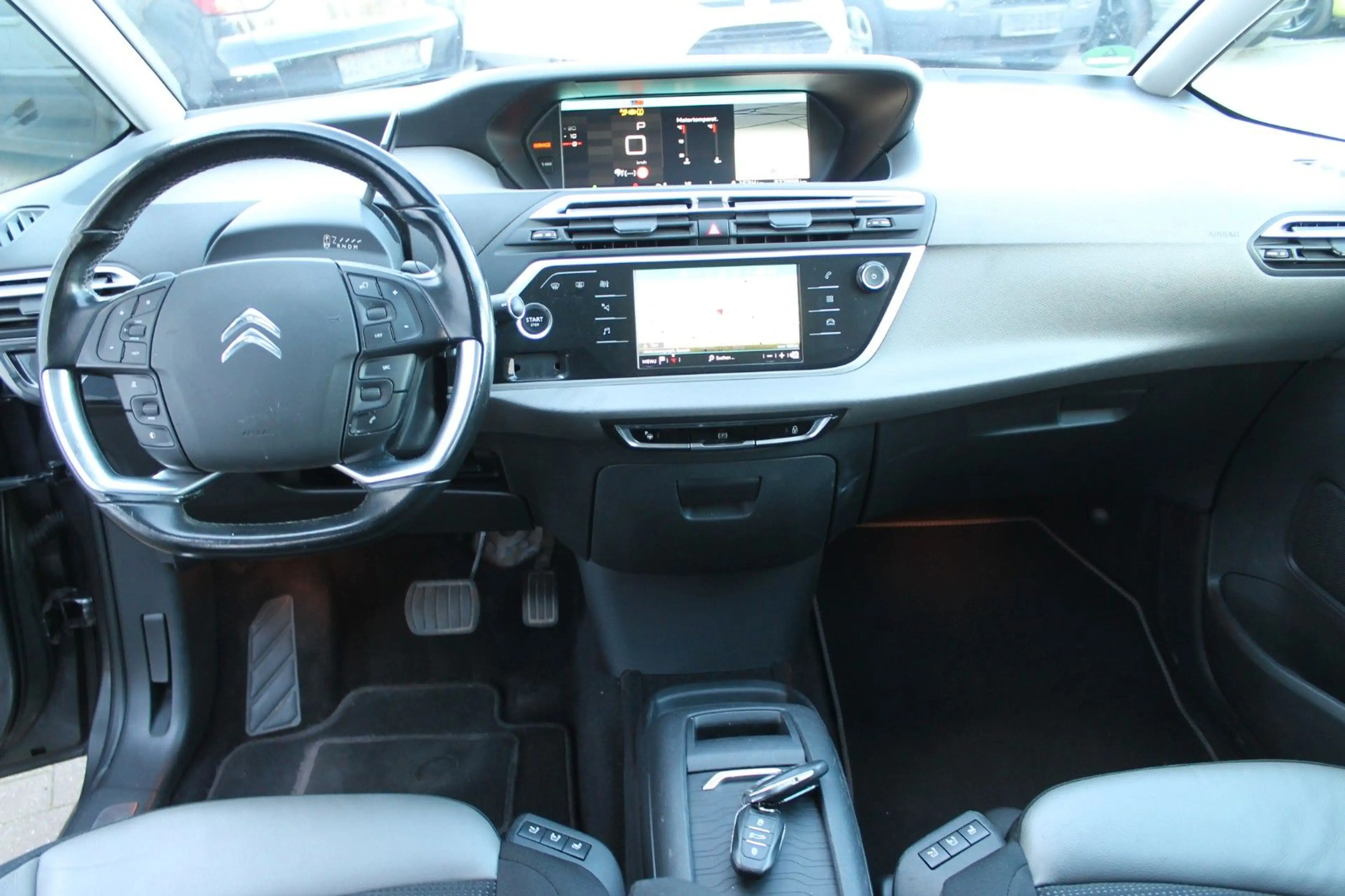 Citroen Grand C4 Picasso /Spacetourer Shine — photo 14