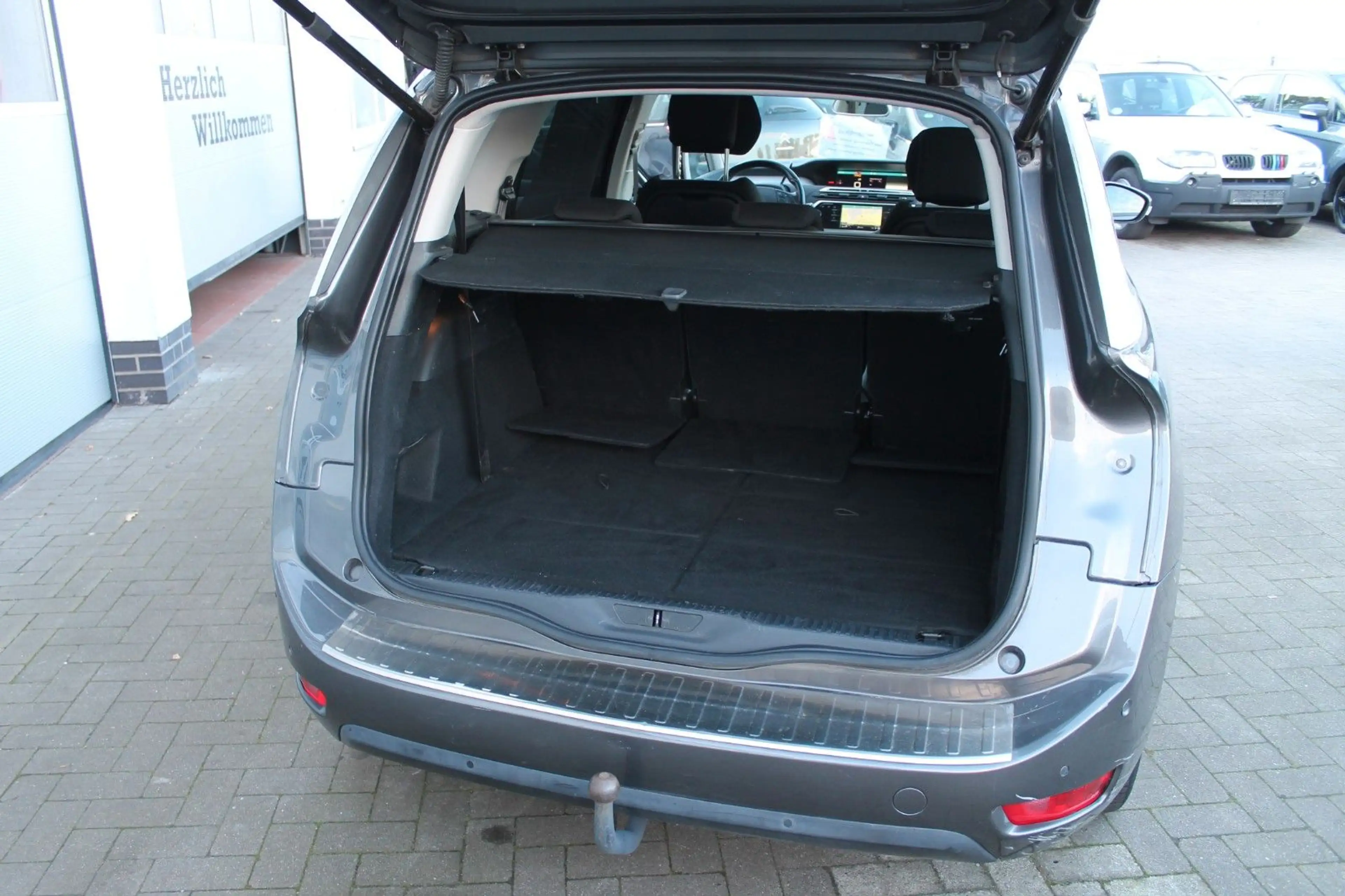 Citroen Grand C4 Picasso /Spacetourer Shine — photo 15
