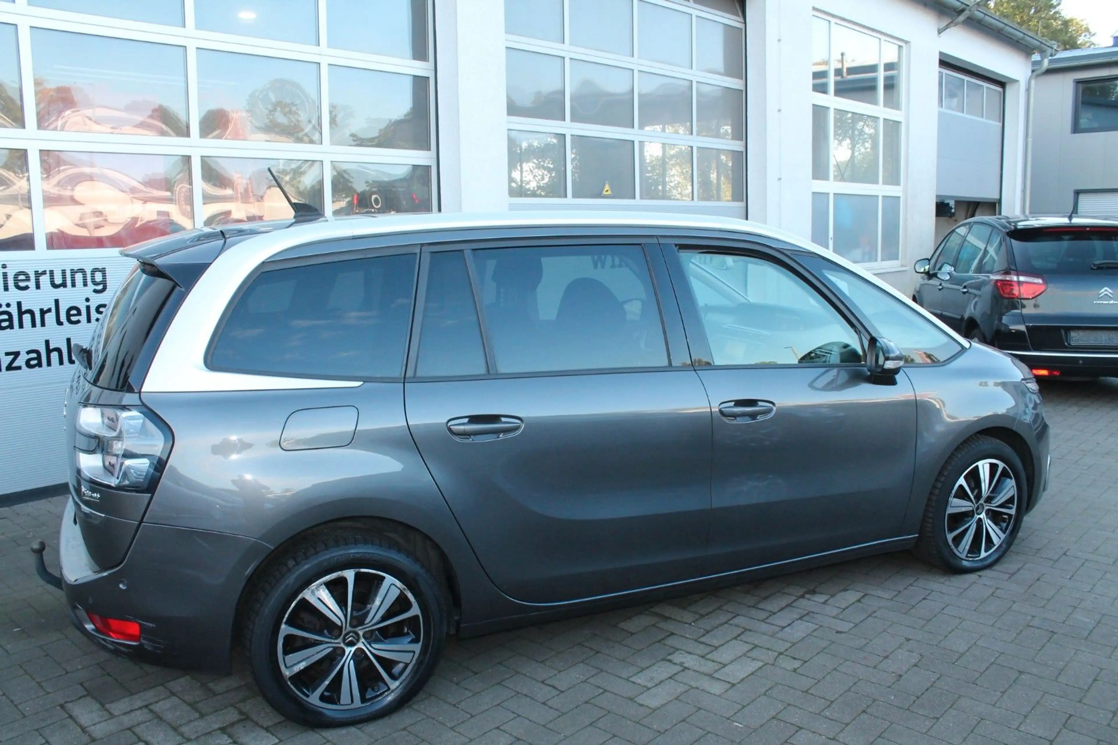 Citroen Grand C4 Picasso /Spacetourer Shine — photo 3