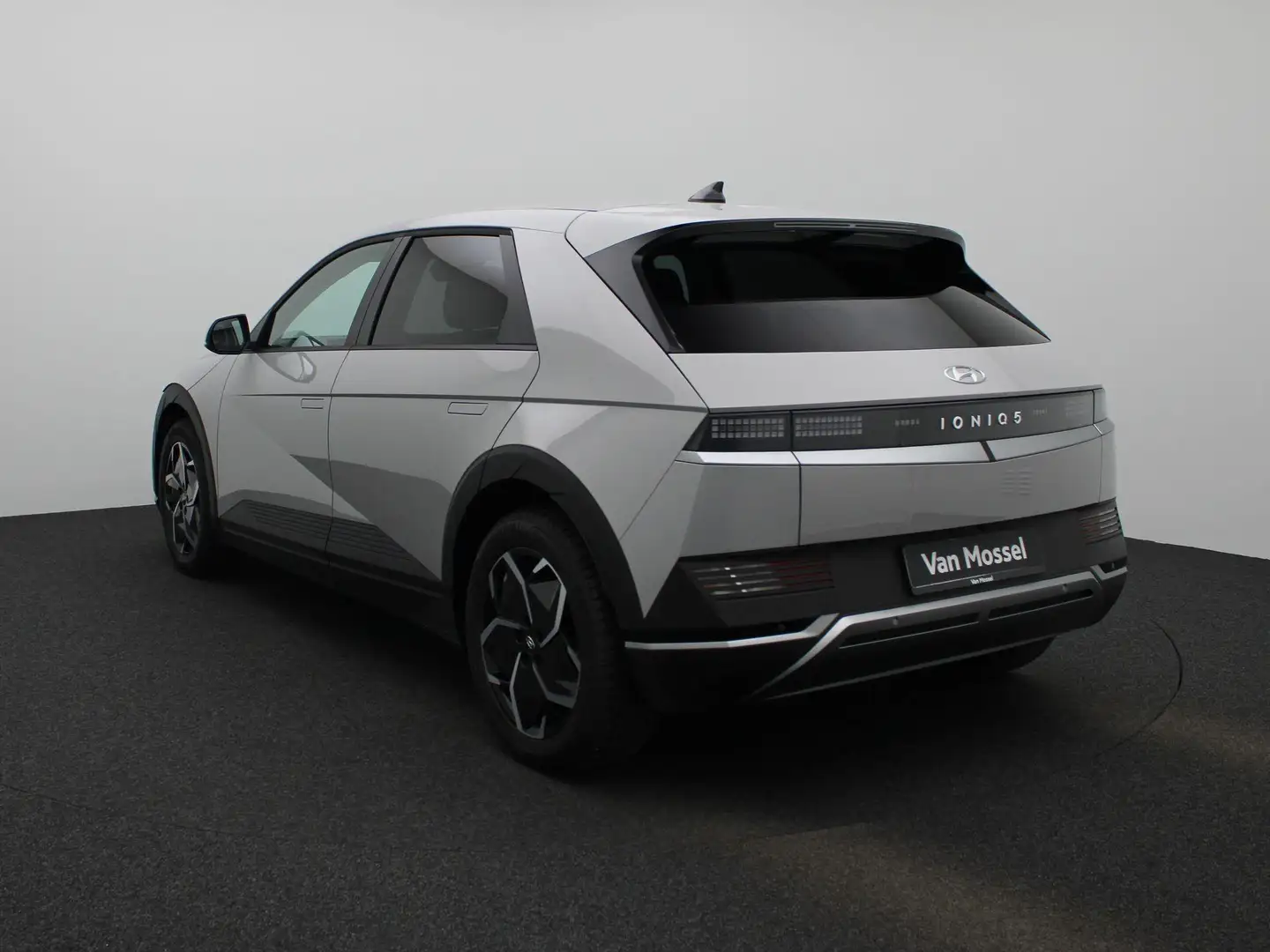 Hyundai IONIQ 5 Connect 58 kWh | Achteruitrij Camera | Stoelverwar Gris - 2