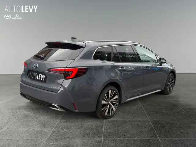 Toyota Corolla view 6