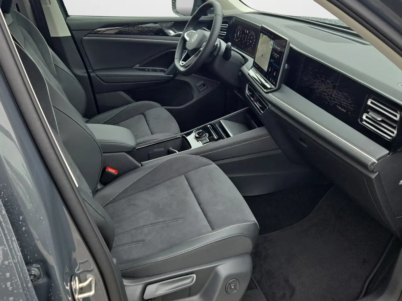 Volkswagen Tiguan 2.0 TSI DSG 4M Elegance 14