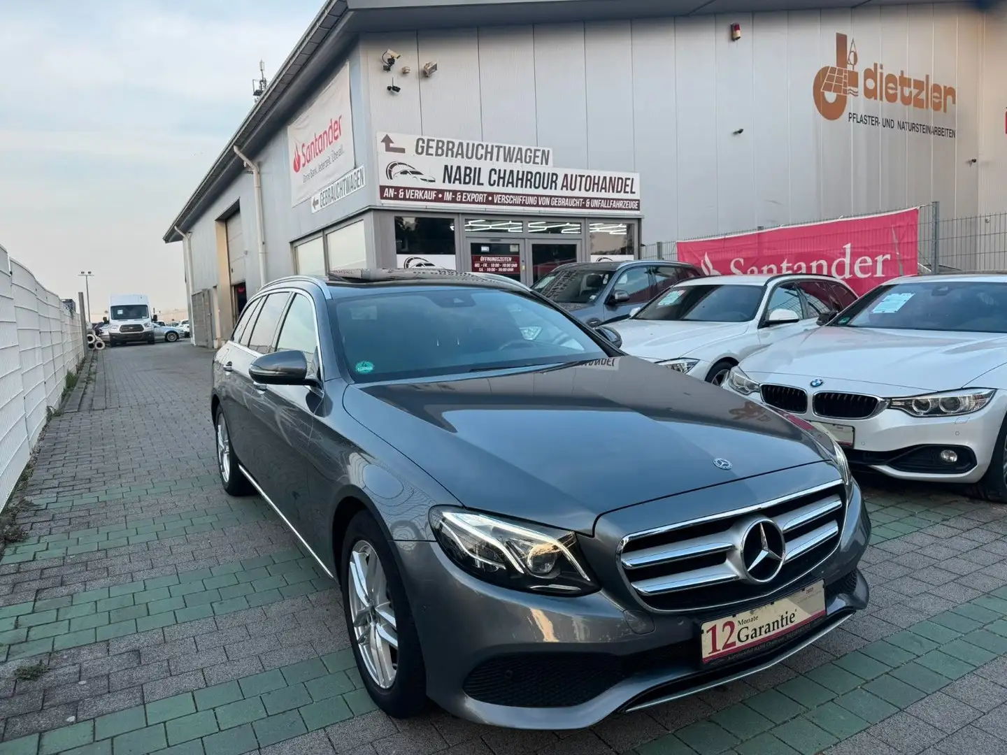 Mercedes-Benz E 200 E200d T-Modell Burmeister LED Gris - 1