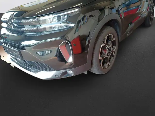 Citroen C5 Aircross view 9