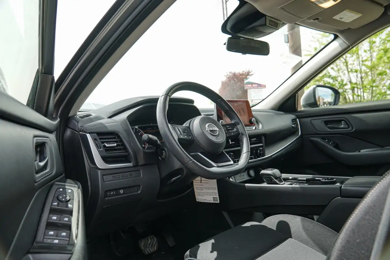 Nissan Rogue снимка Nissan Rogue