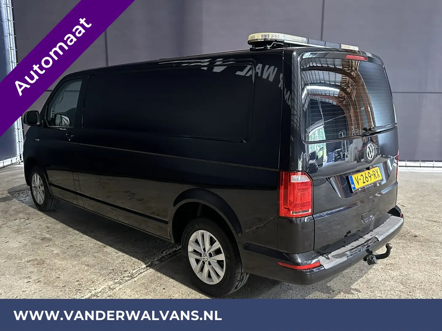 Volkswagen T6 Transporter 2.0 TDI 150pk Automaat L2H1 Inrichting Euro6 Airco Negro - 2