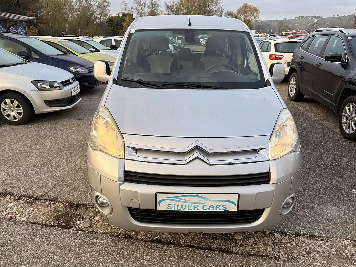Citroën Berlingo 1,6 HDi 90 emotion FAP Silber - 2