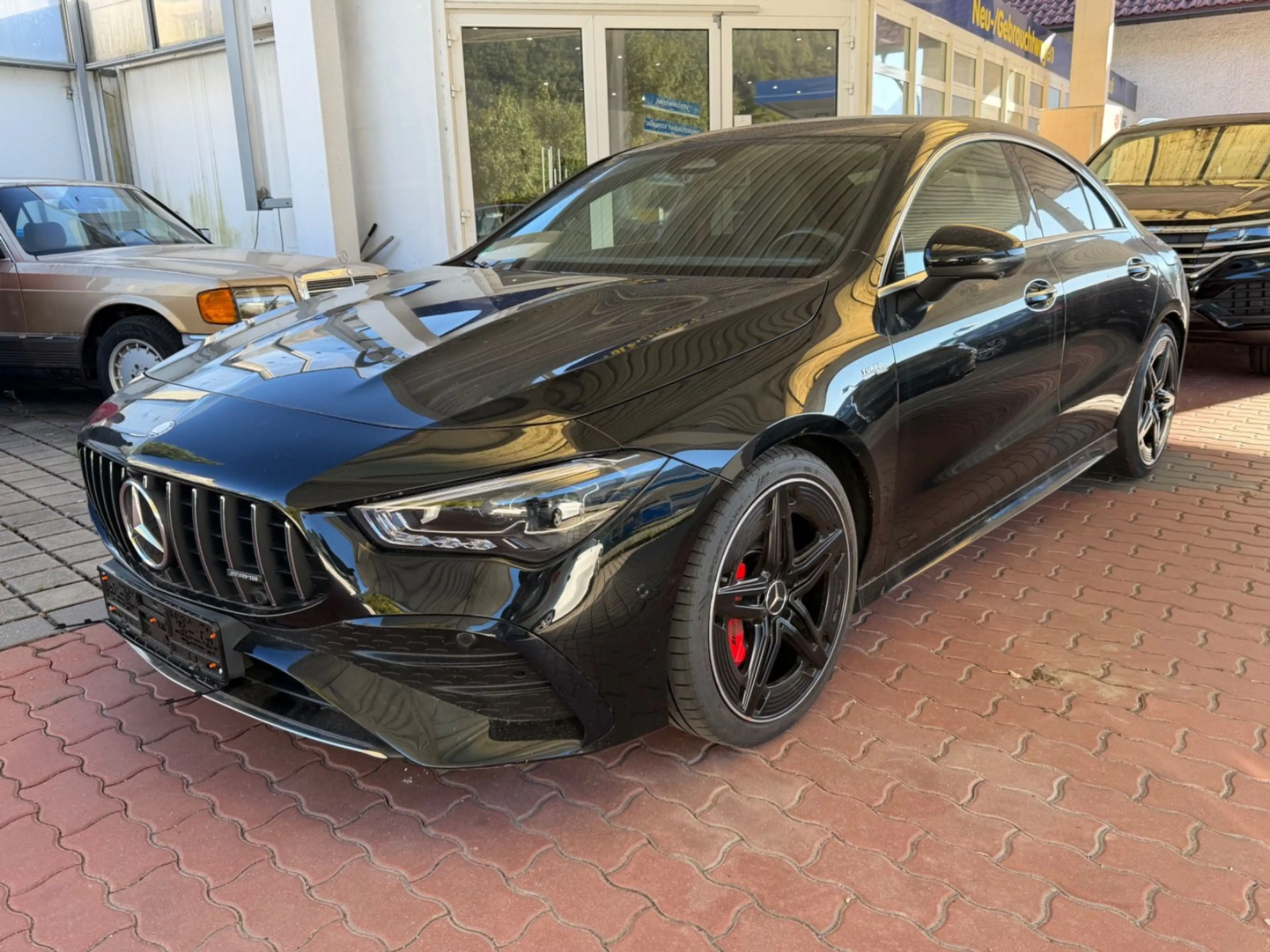Mercedes-Benz CLA 35 AMG 4M Premium+