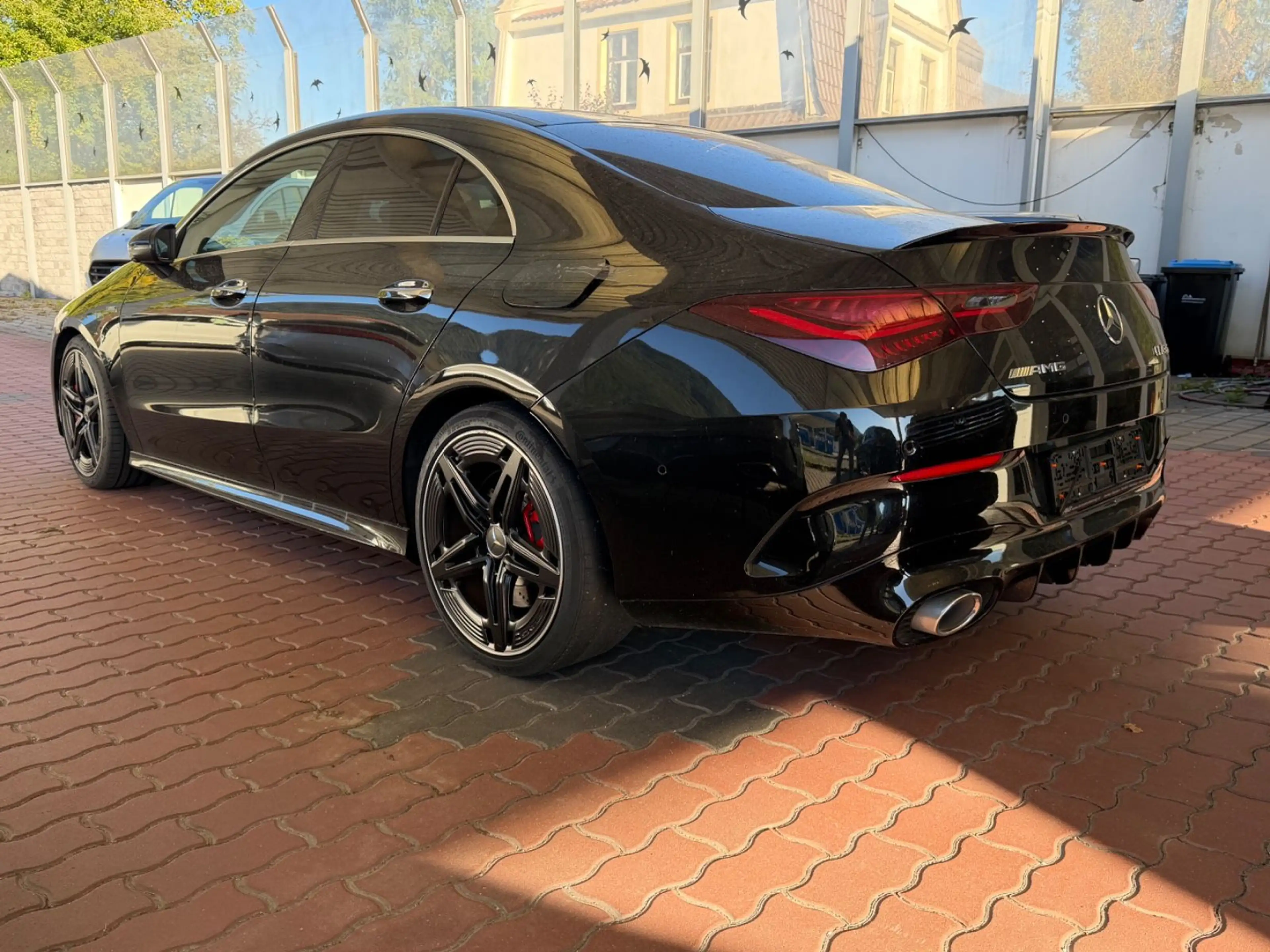 Mercedes-Benz CLA 35 AMG 4M Premium+ — photo 4