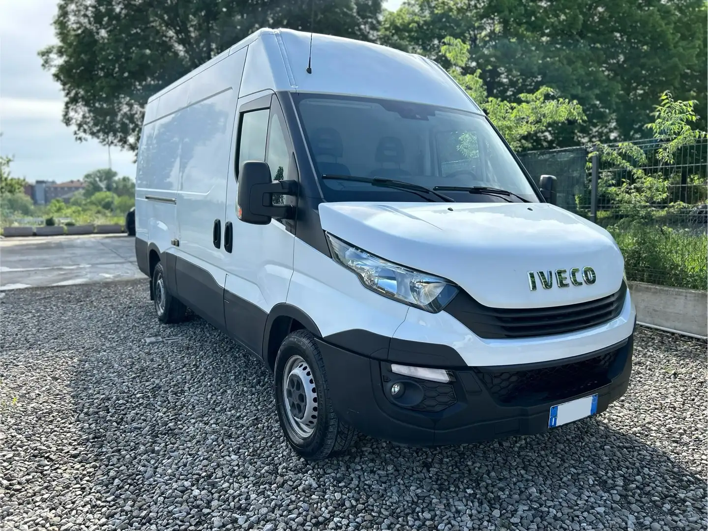 Iveco Daily 35S14V 2.3 HPT PM-SL-TM EURO 6 Weiß - 1