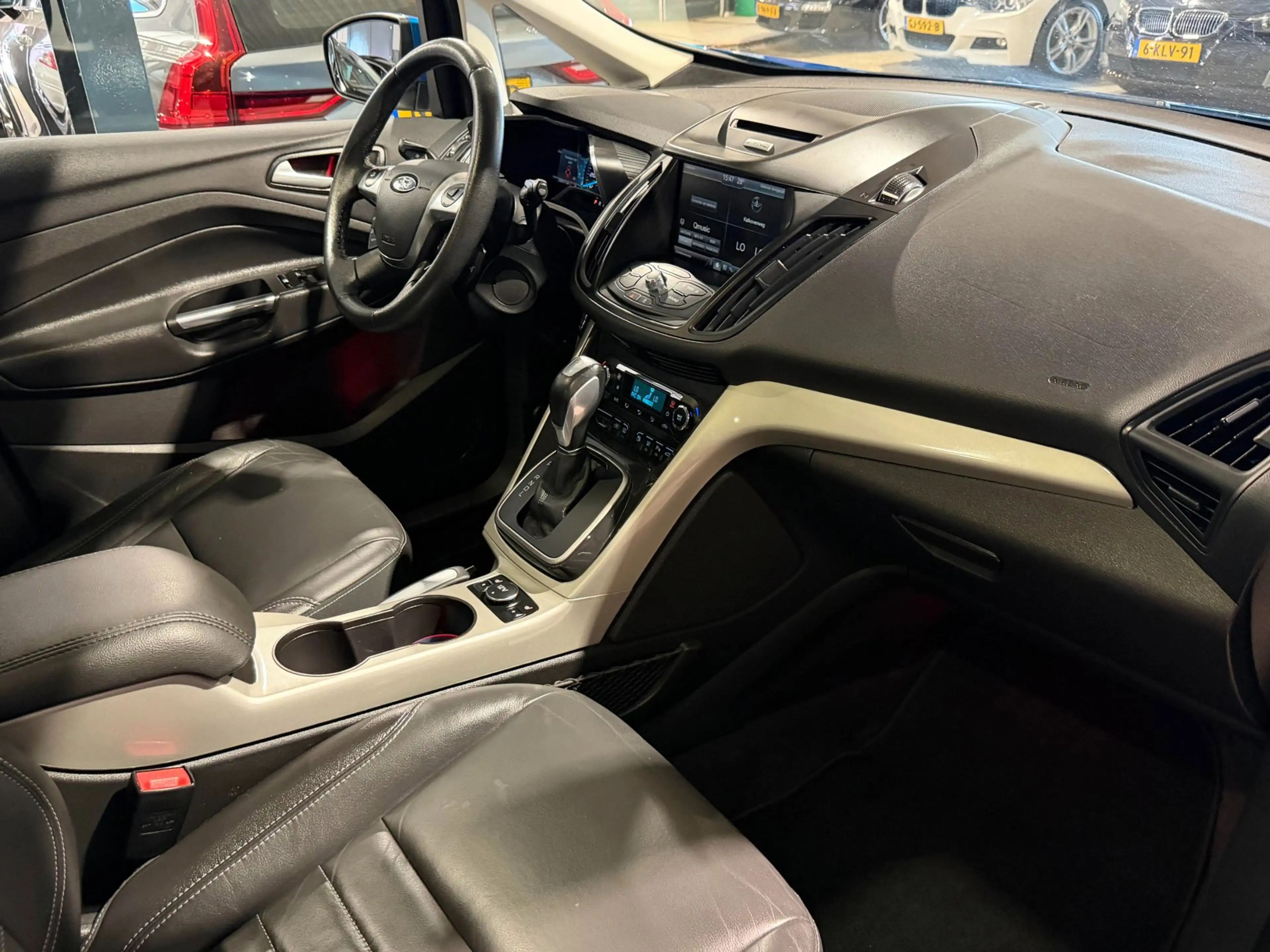 Ford C-Max 2.0 Plug-in Hybrid Titanium Plus Panoramadak Leer — photo 10