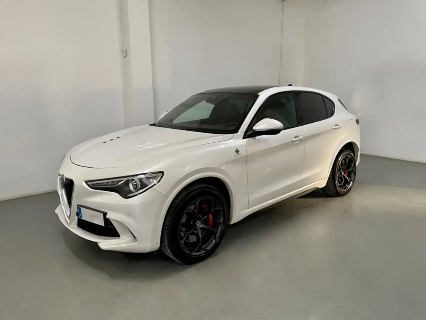 Alfa Romeo Stelvio 2.9 Bi-Turbo Q4 Quadrifoglio AT8 Blanco - 2