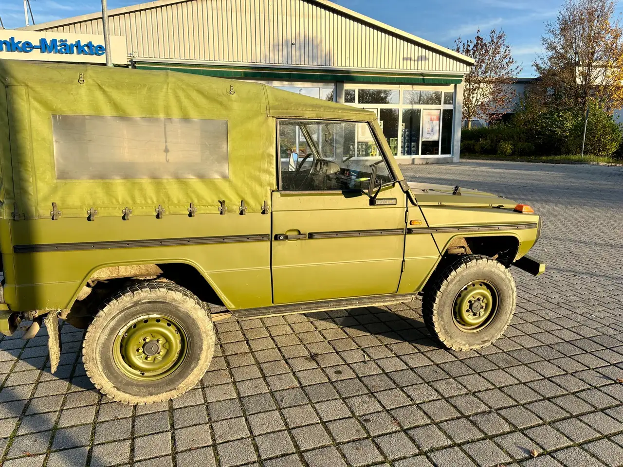 Mercedes-Benz G 240