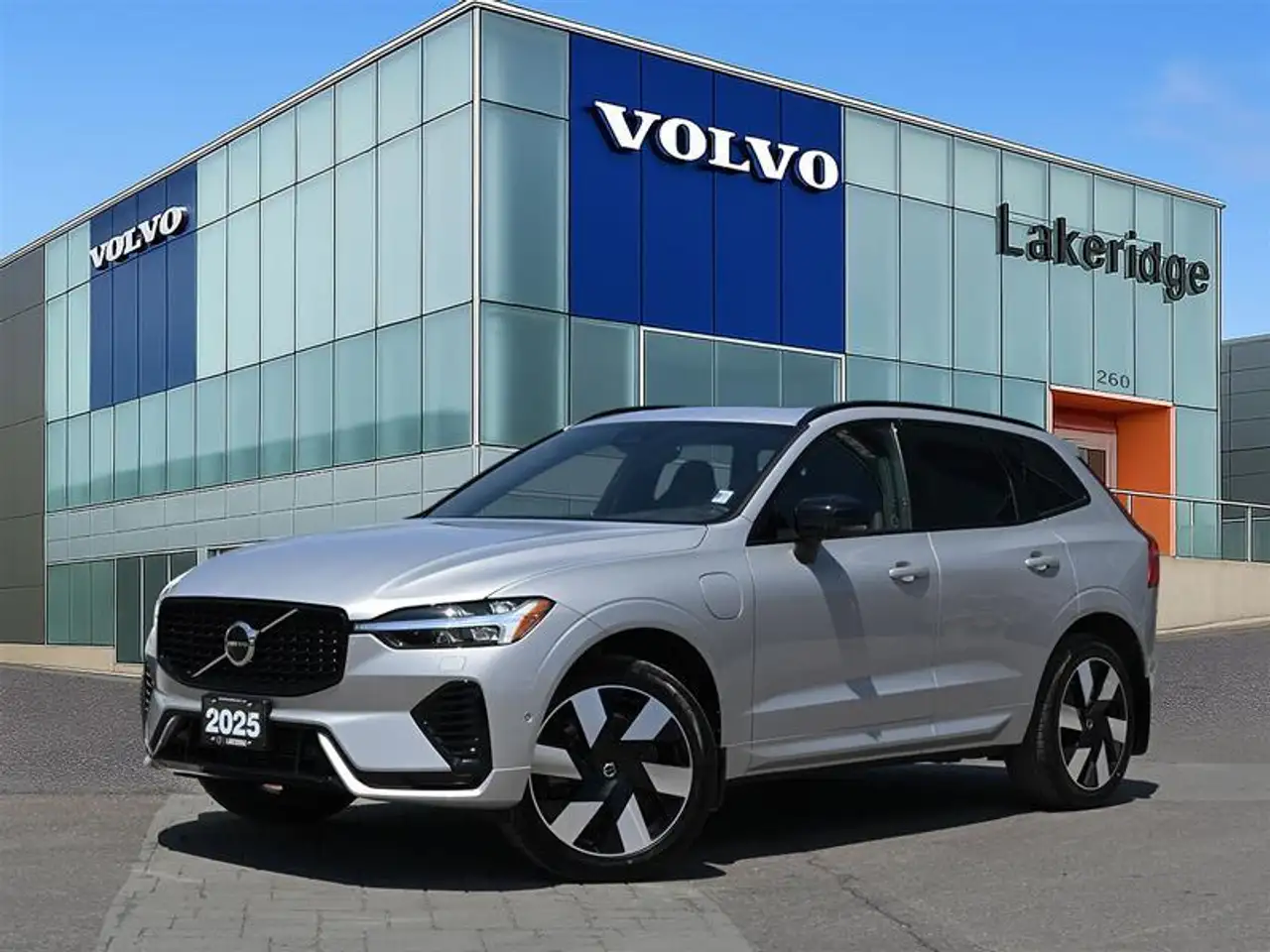 2025 Volvo XC60