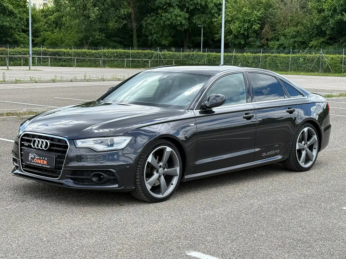 Audi A6 Lim.3.0 TDI quattro*Sline Sport Plus*Navi*Alu Gris - 1