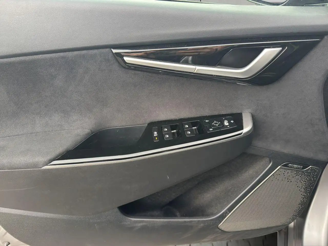 Kia EV6 GT4WD HuD AHK Meridian SOH99%Wärmepumpe Matt, миниатюра 16