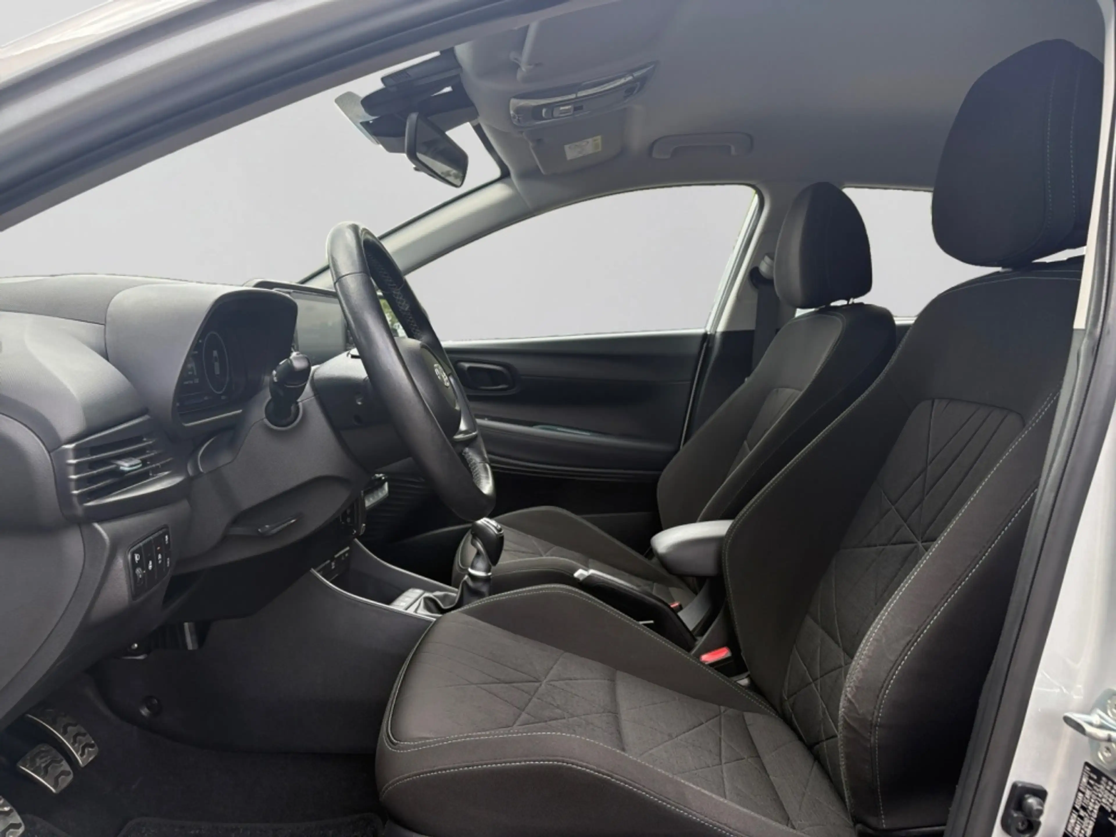 Hyundai BAYON 1.0 T-GDI Intro Edition LED|KAM|SHZ|LHZ — photo 10